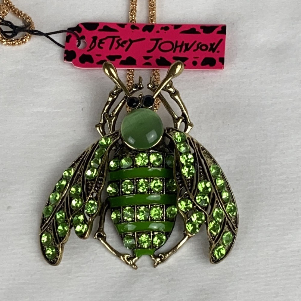 Betsey Johnson Green Moth Bug Necklace Brooch Pin
